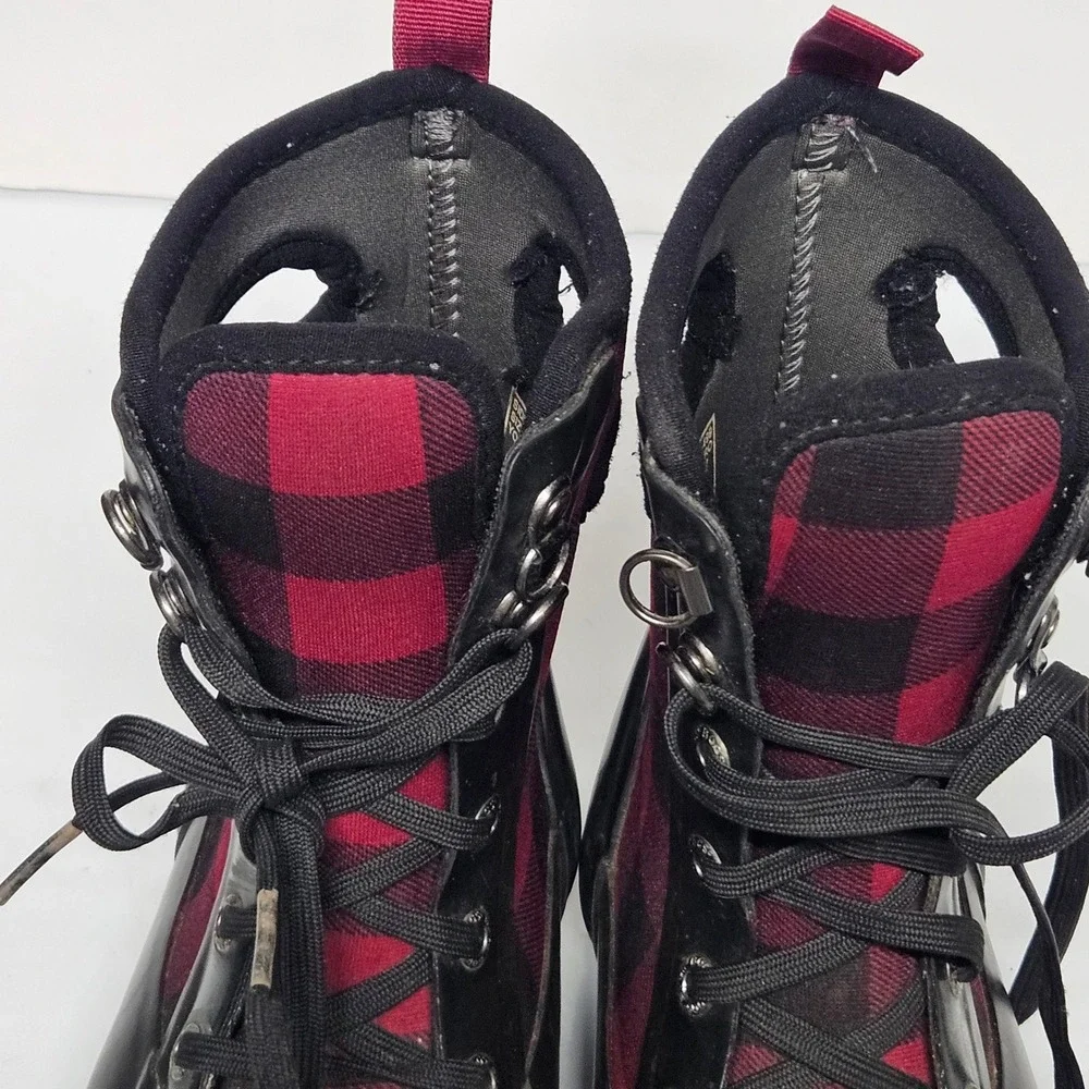 Bogs Sidney Lace PLD Youth 4 Black Red Buffalo Plaid Waterproof Winter Boots